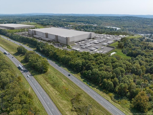 A rendering of the 3.2-million-square-foot Amazon project to be built in Slate Hill.